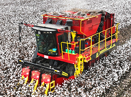 mg冰球突破豪华版4MZD-3C型自走式圆捆打包棉花收获机